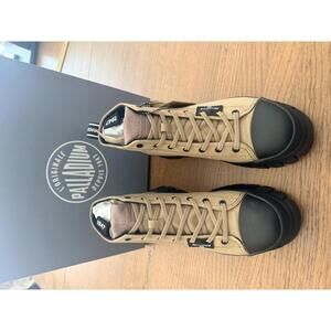 Palladium High-Top Canvas Boots in Tan and Black